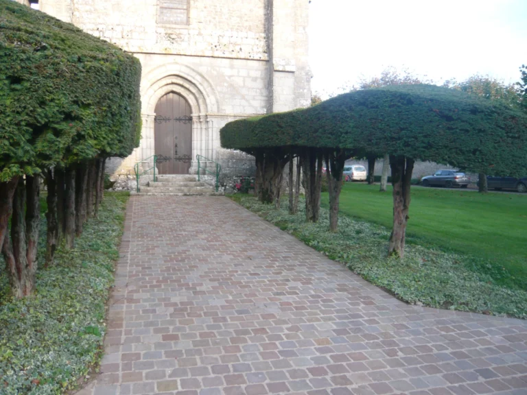 MOUTIERS-EN-BEAUCE