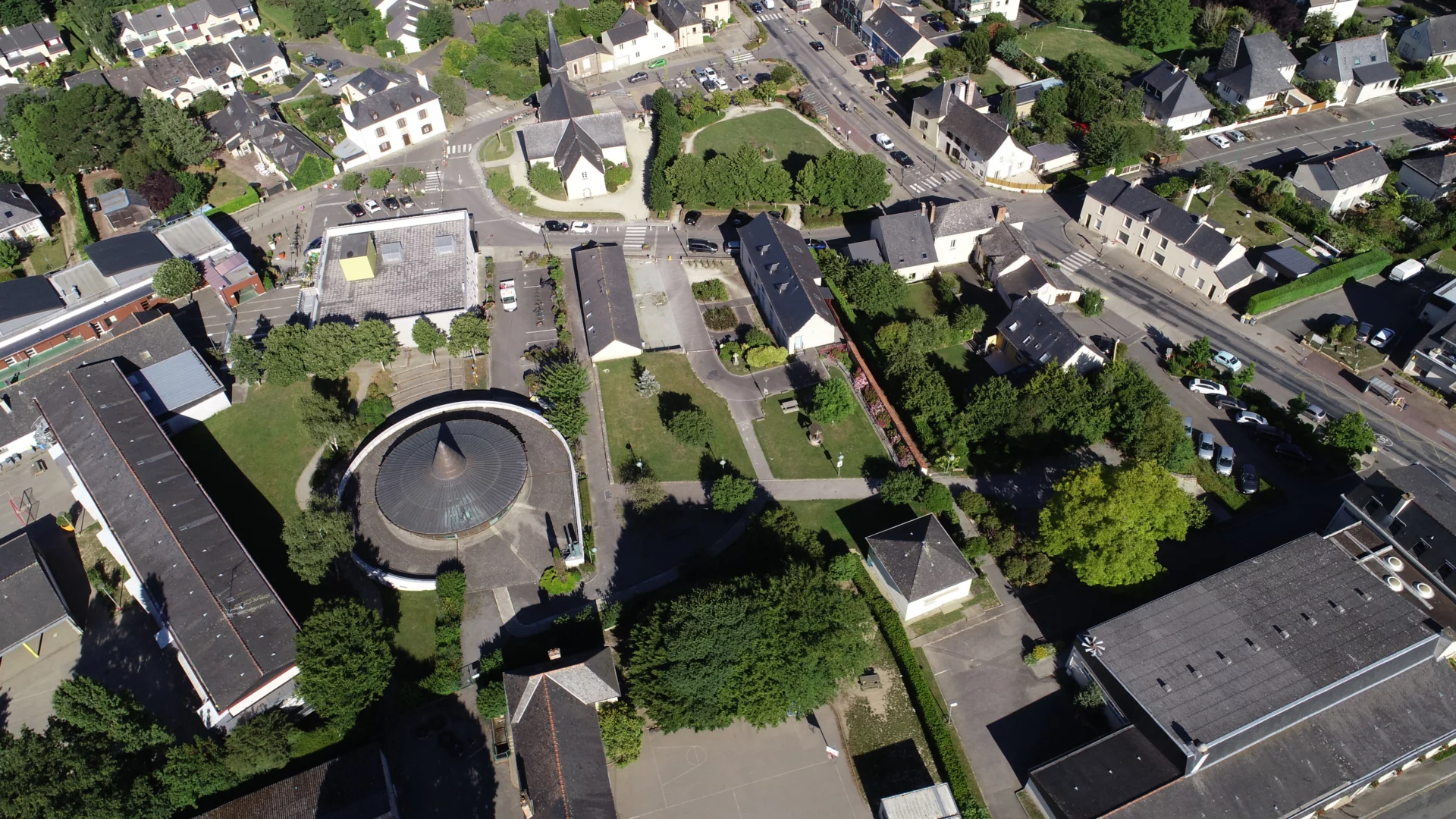 VEZIN-LE-COQUET