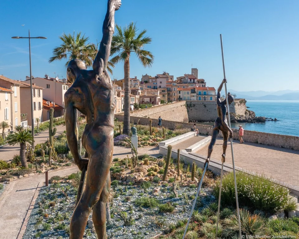 ANTIBES