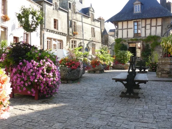 ROCHEFORT-EN-TERRE