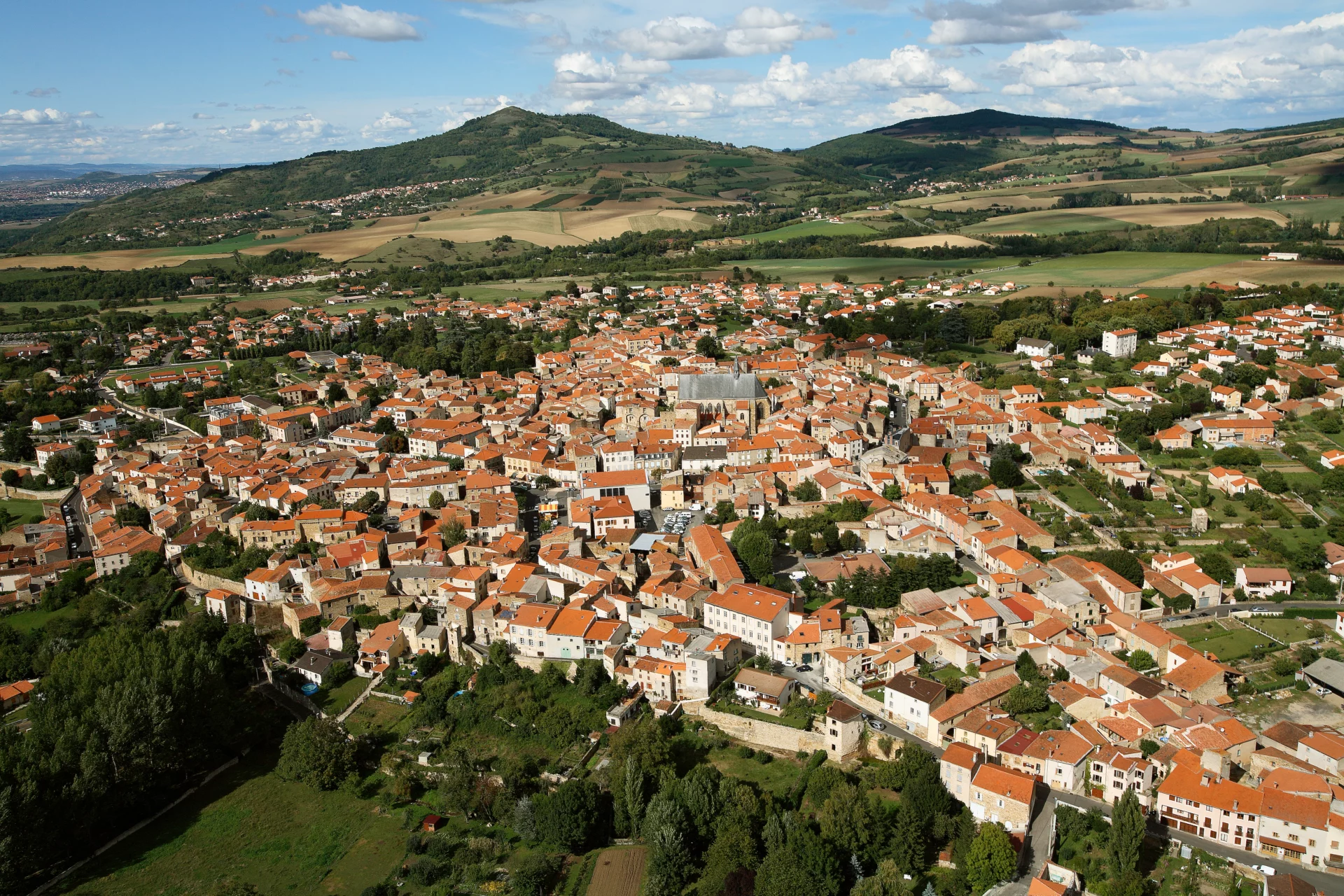 VIC-LE-COMTE
