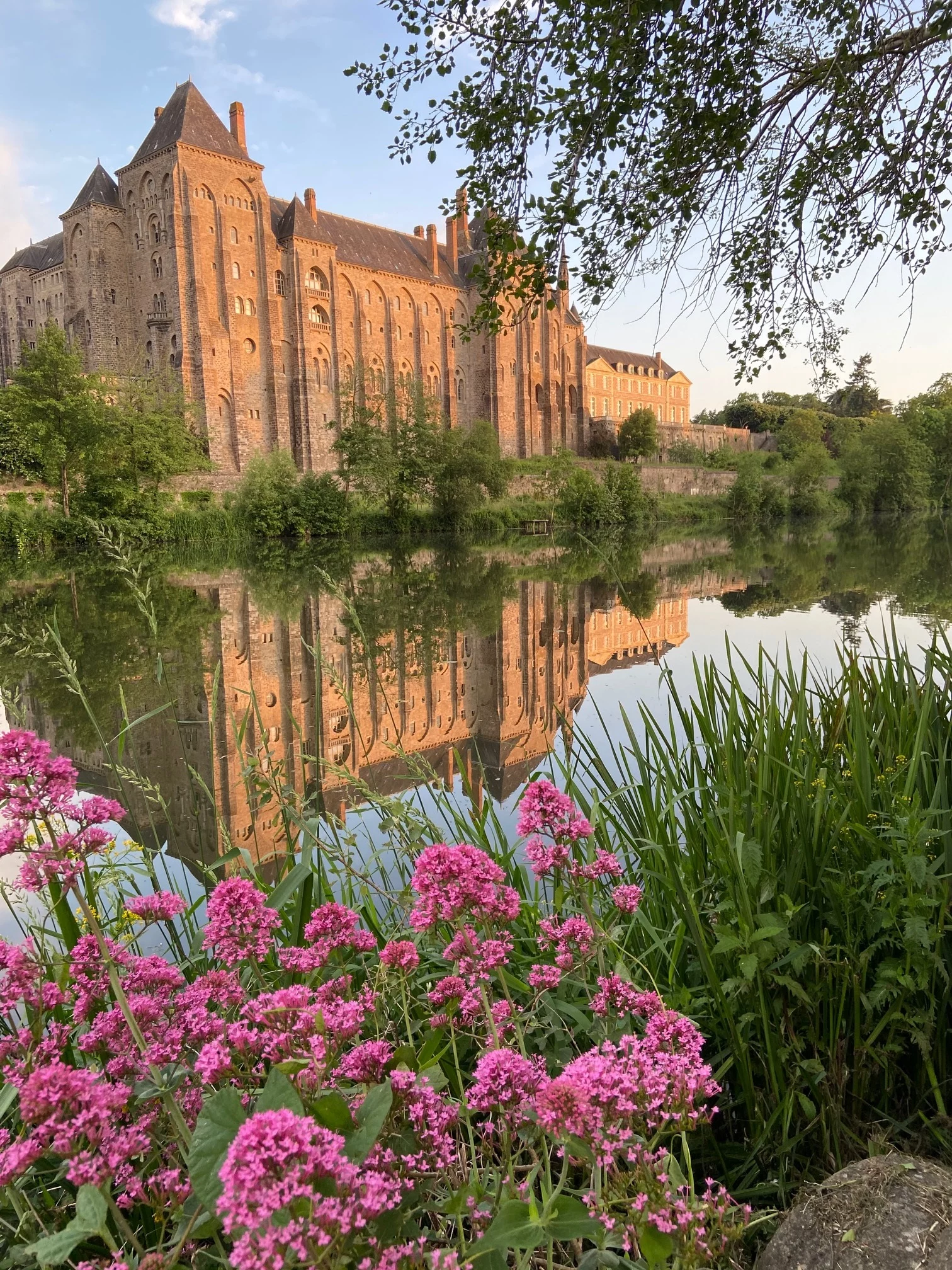 SOLESMES