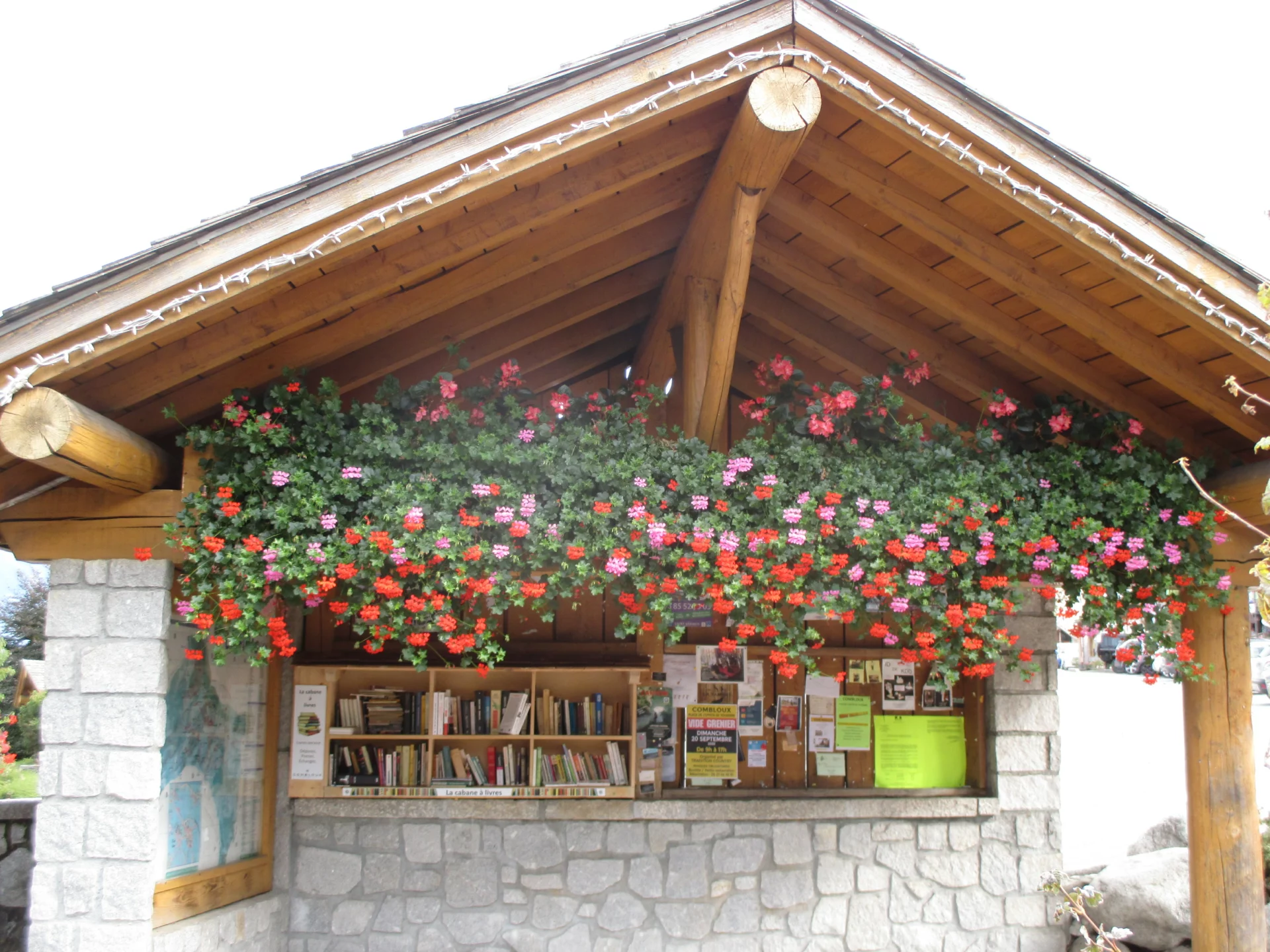 COMBLOUX