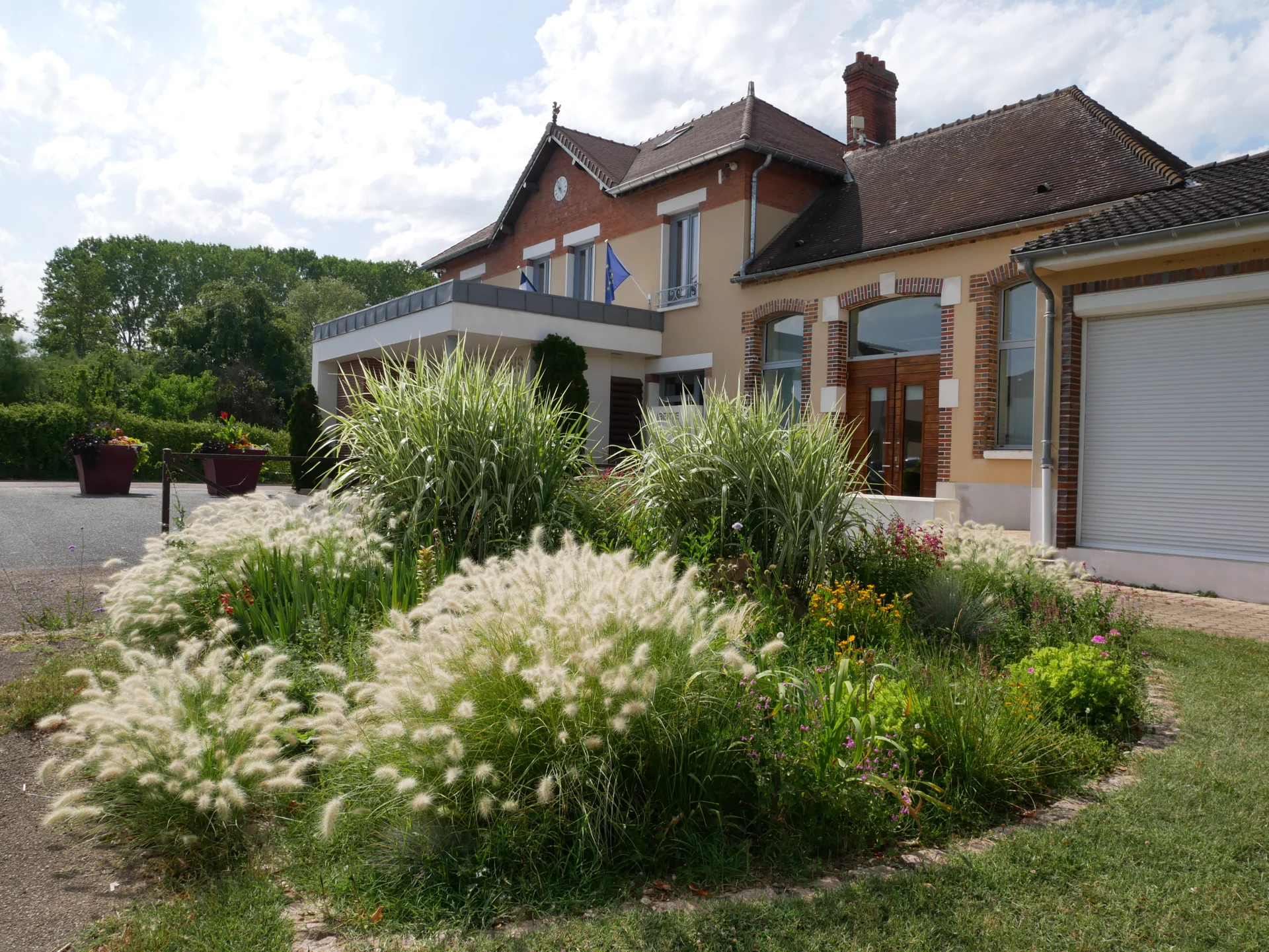 SAINT-DENIS-LES-SENS