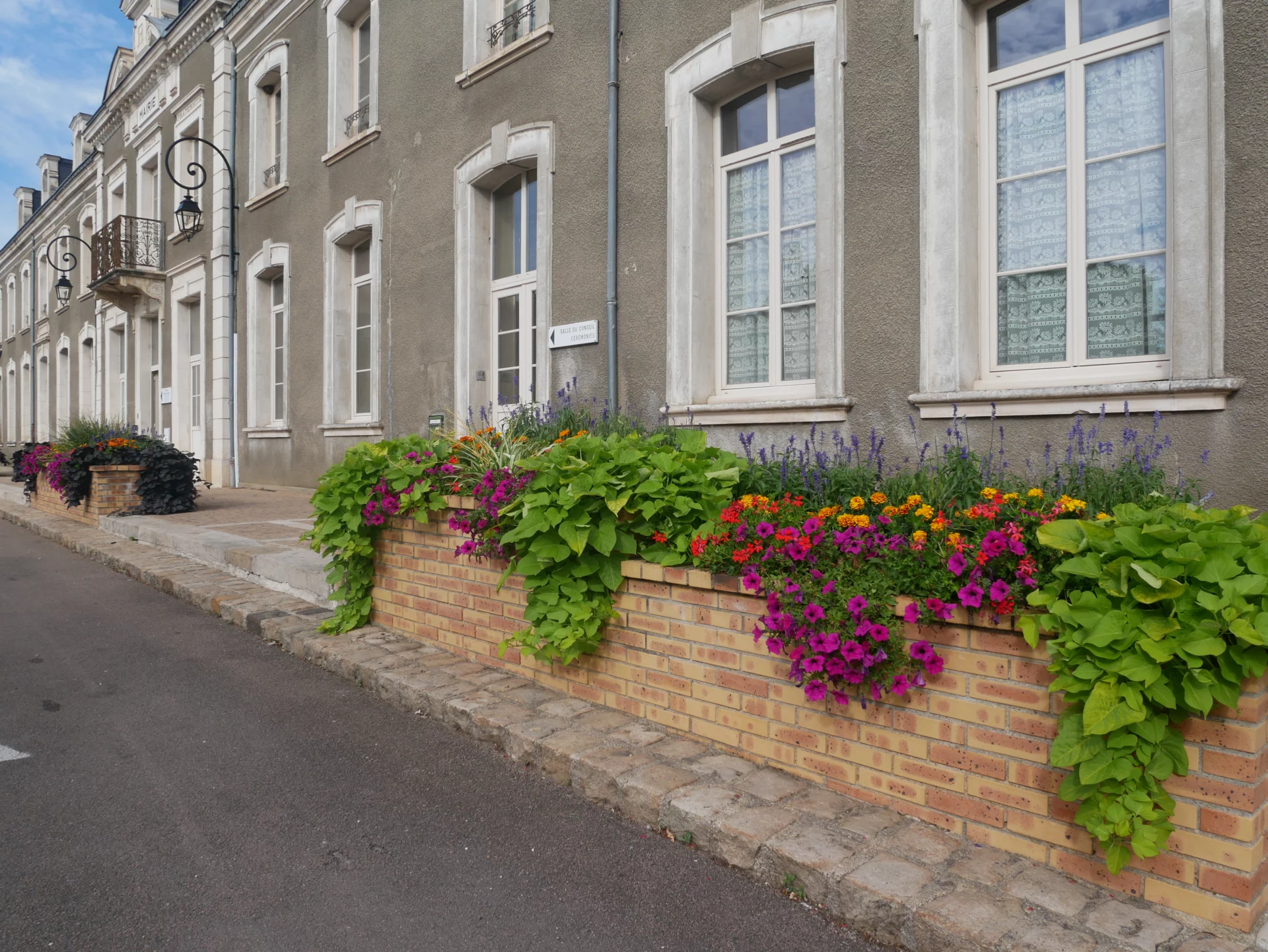 SAINT-FARGEAU
