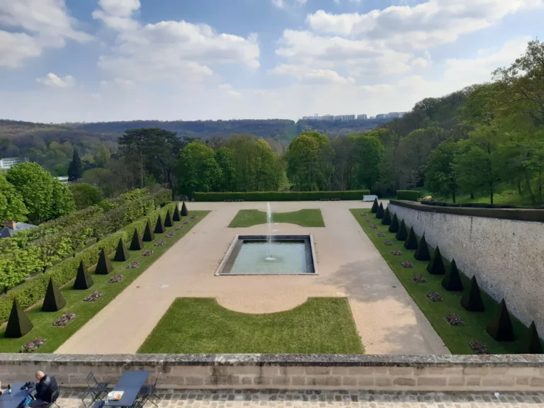 MEUDON