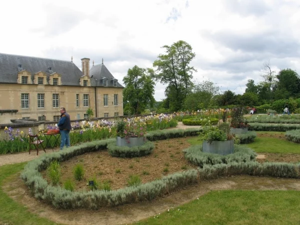 AUVERS-SUR-OISE