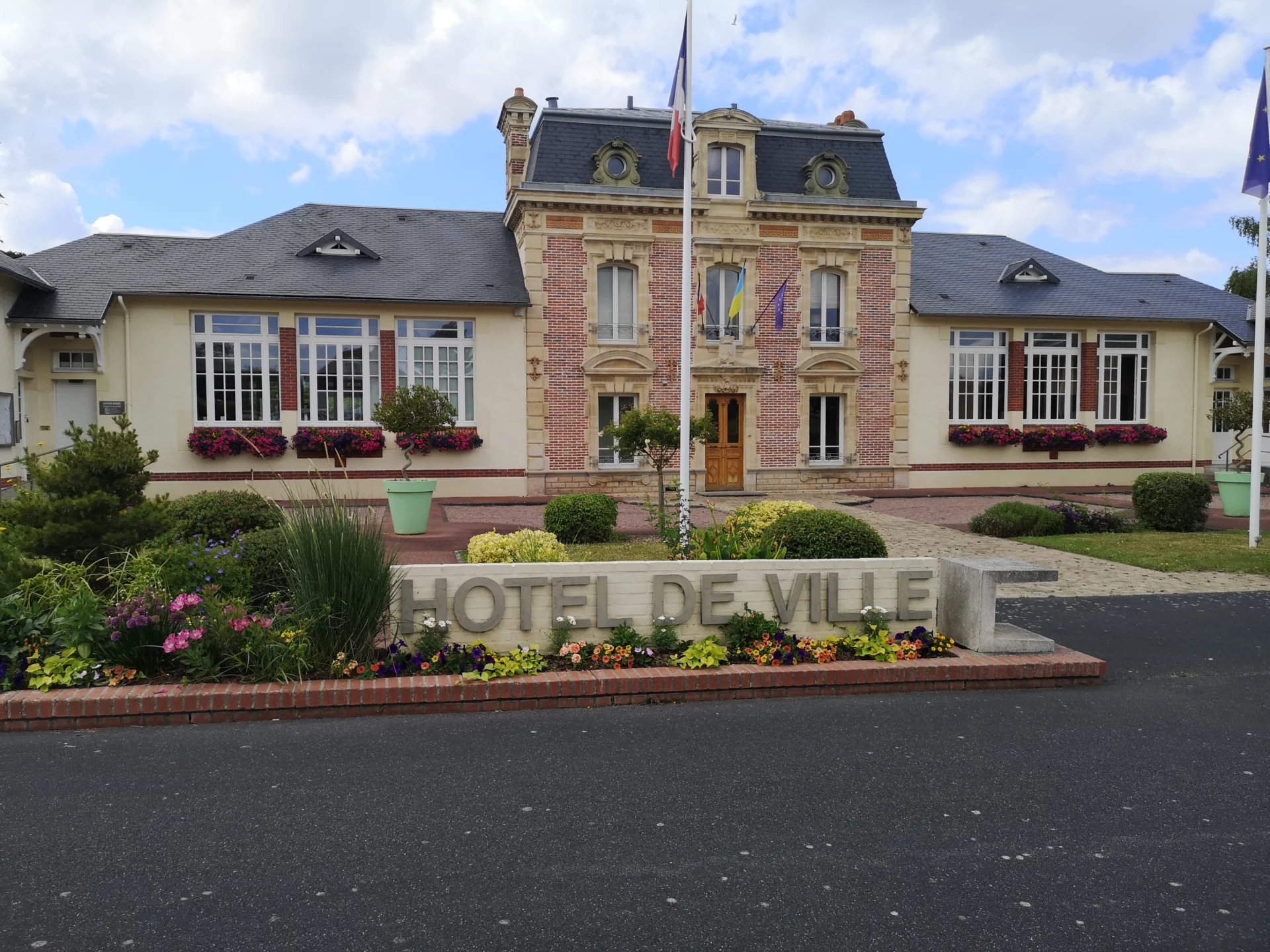 DOUVRES-LA-DÉLIVRANDE