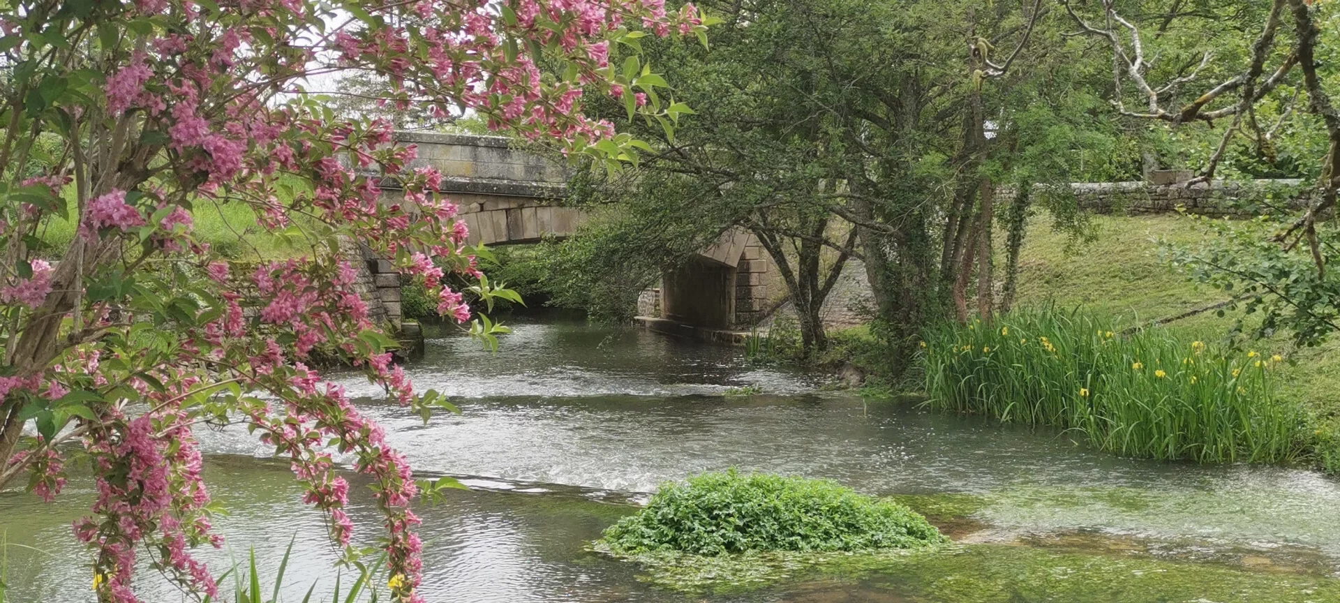 NANTEUIL-EN-VALLEE