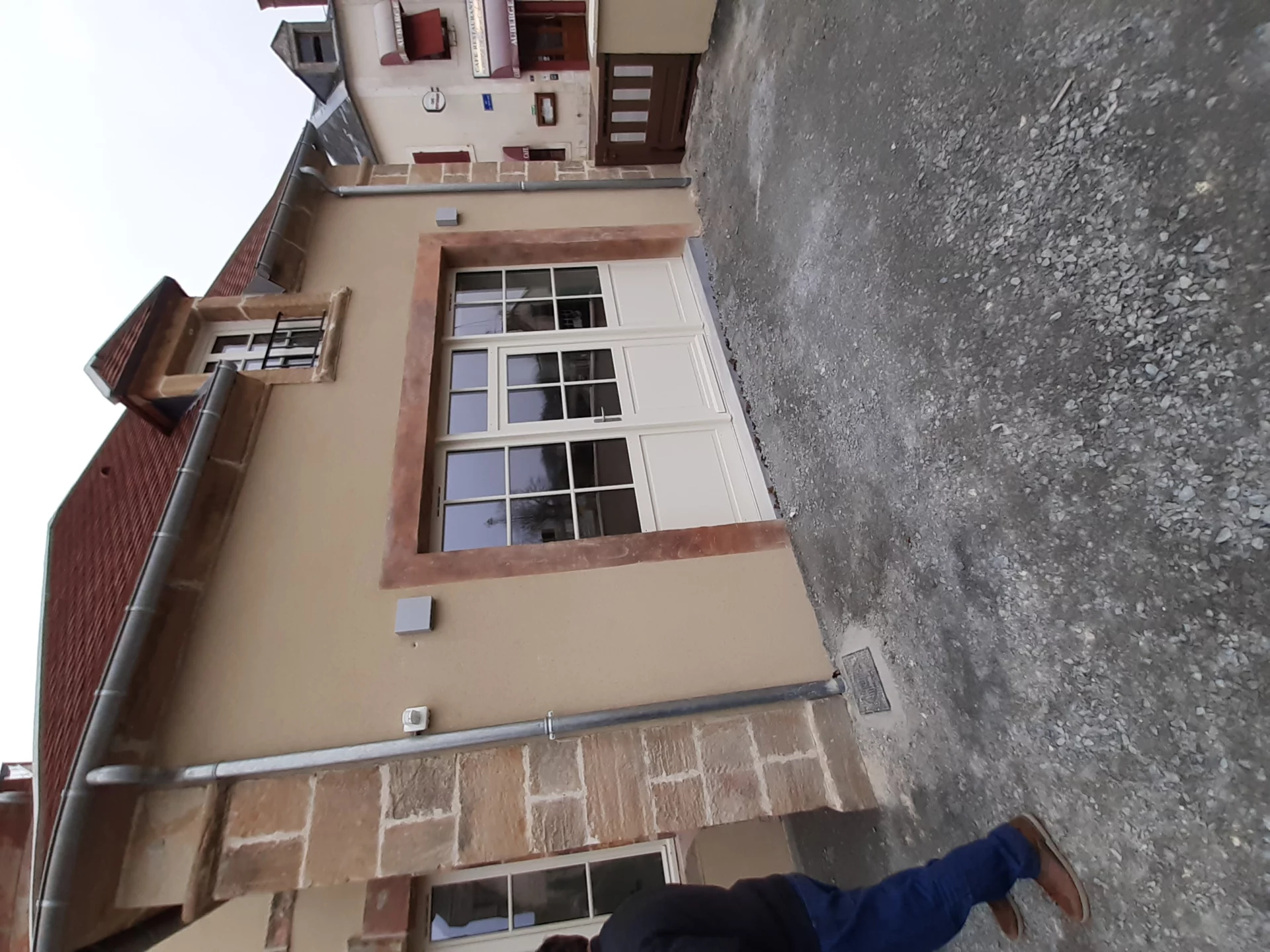 LOYE-SUR-ARNON