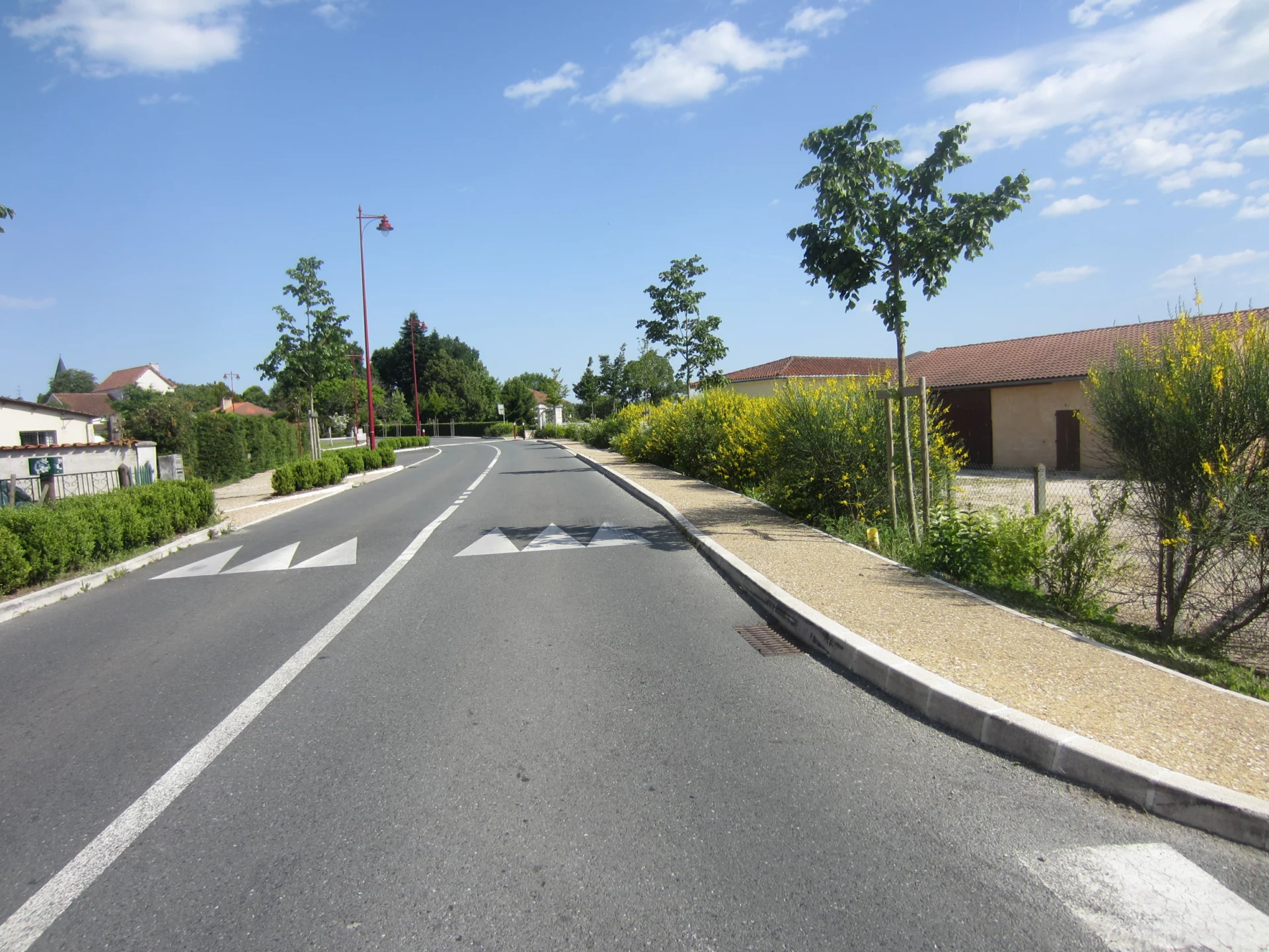 EGLISE-NEUVE-DE-VERGT