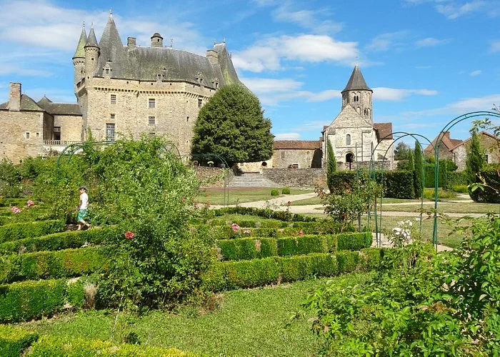 JUMILHAC-LE-GRAND