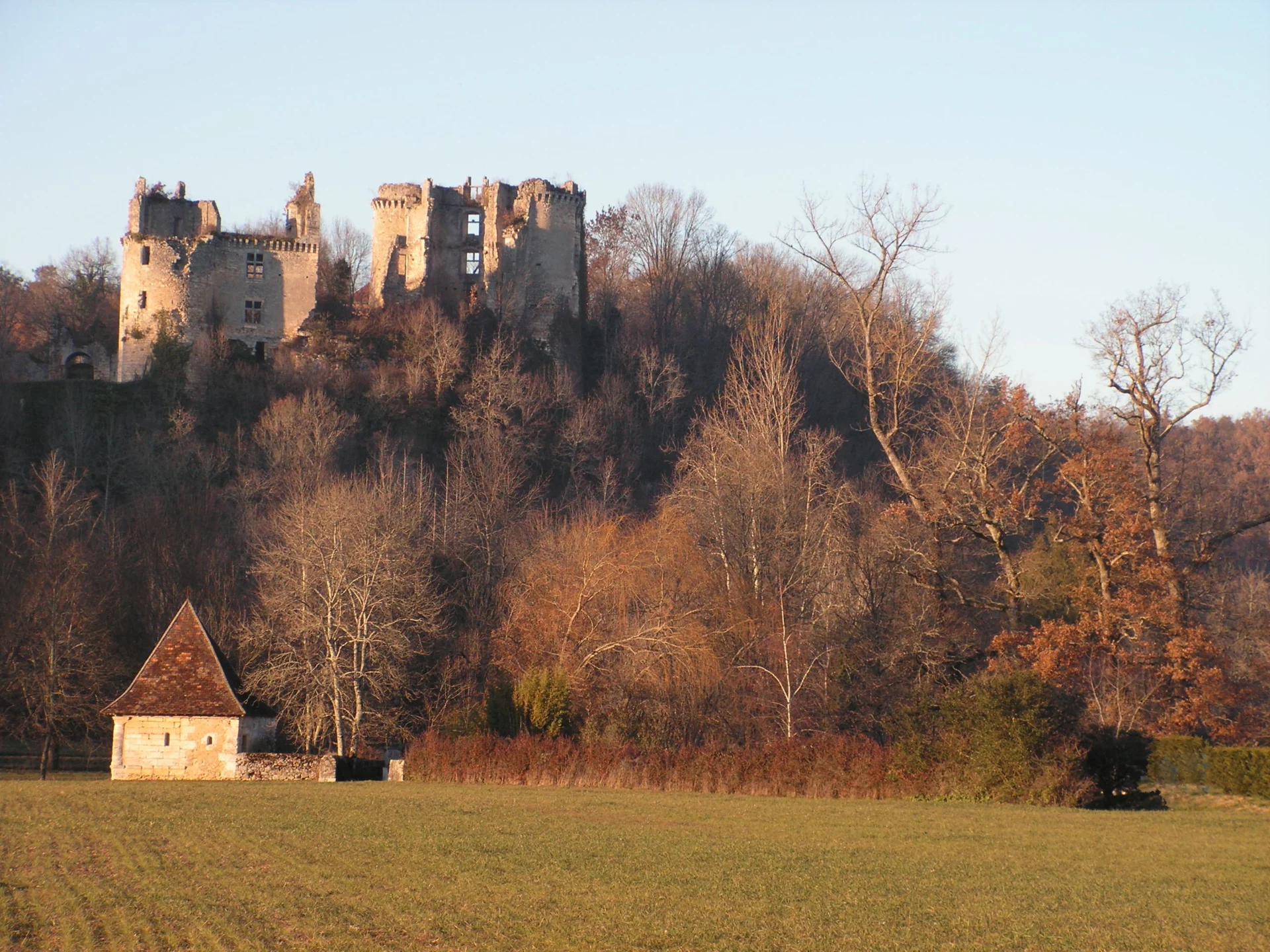 SAINT-PIERRE-DE-CÔLE